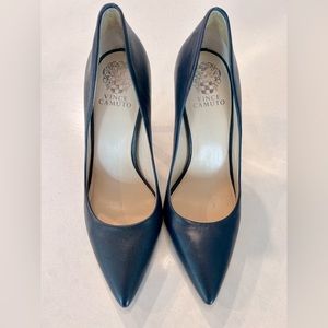 Vince Camuto Navy Blue Pumps.  Excellent condition.